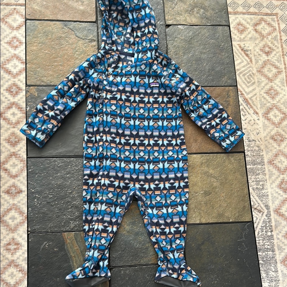 Patagonia Infant Micro Fleece Bunting Size 6-12 months